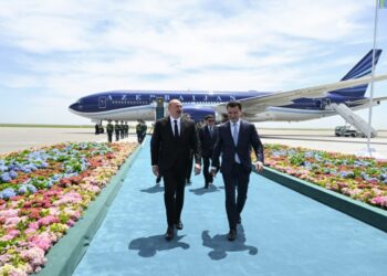 Prezident İlham Əliyev Qazaxıstana işgüzar səfərə gəlib