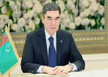 Qurbanqulu Berdiməhəmmədov Azərbaycan Prezidentinə təbrik ünvanlayıb