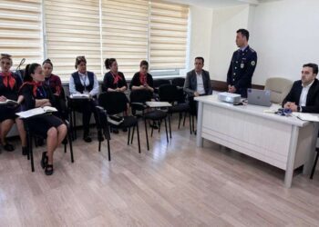 Bakı–Tbilisi–Bakı qatarında çalışan əməkdaşlar üçün gömrük prosedurları üzrə təlim keçirilib