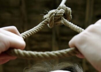 Britaniyada intihar bələdçisi olan veb-sayt cərimələnib