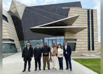 Martin Çunqonq “Azərkosmos”un Əsas Yerüstü Peyk İdarəetmə Mərkəzində olub