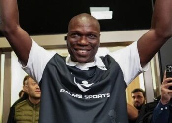 Abubakar “Neftçi”ni bu kluba dəyişir