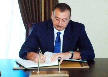 Həqiqi hərbi xidmətə çağırışla bağlı sərəncam