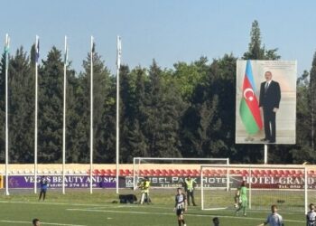 Premyer Liqa: “Neftçi” 3 xalı 3 qolla qazandı