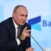 Putin Azərbaycanı təbrik etdi
