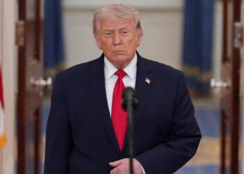 Tramp tarixdə ən çox bəyənilməyən prezidentə çevrildi