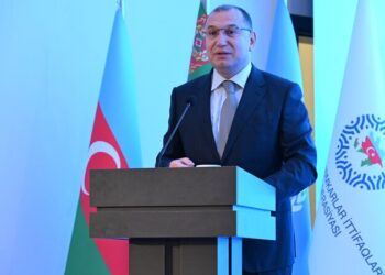 “İqlim dəyişikliyi üzrə həmkarlar ittifaqlarının fəaliyyəti” mövzusunda konfrans keçirildi