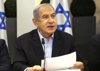 Netanyahu bu qəzeti məhkəməyə verəcək