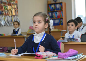 I sinif üzrə prioritet məktəblərdə boş qalan yerlərə qəbul başlayır