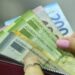 Müəllimlərin orta aylıq maaşı 1145 manat oldu