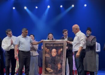 Musiqili Teatrın rejissoru Əsgər Əsgərovun yubileyi səhnədə qeyd olunub