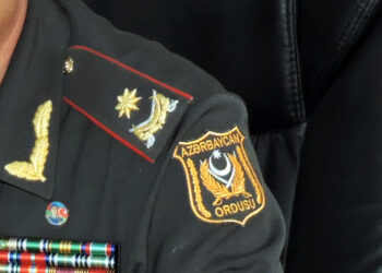 Müdafiə Nazirliyinin 5 hərbçisinə “general-mayor” ali hərbi rütbəsi verilib