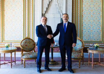 Ceyhun Bayramov Hakan Fidanla görüşüb