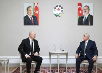 Əli Əsədov Denis Şmıqalla görüşüb
