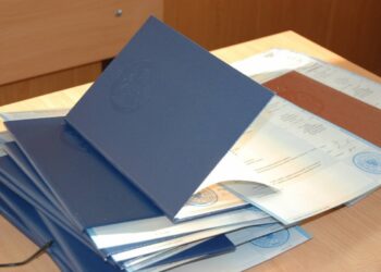Xaricdə təhsil üzrə sənəd qəbulu başa çatıb, müsahibəyə start verilib