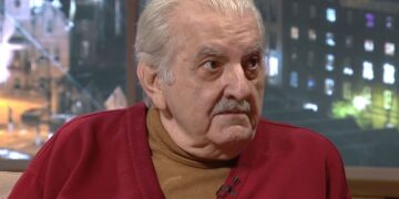 Ramiz Fətəliyev Prezidentin fəxri diplomu ilə təltif edilib