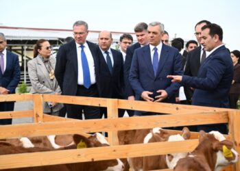 Xocalıda heyvandarlıq kompleksi ilə tanışlıq olub