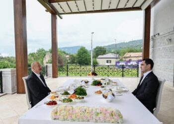 Azərbaycan və Türkmənistan prezidentləri Şuşada birgə nahar ediblər