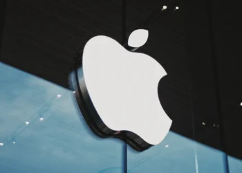 “Apple” bir ayda Azərbaycanın mobil cihaz bazarındakı payının təqribən 19 %-ni itirib