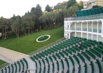 Bakı Şəhər Bələdiyyə Teatrı və “Yaşıl Teatr” Mədəniyyət Nazirliyinə verilir