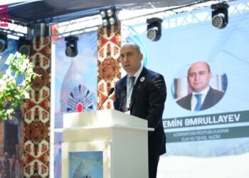 Emin Əmrullayev: Qərbi Azərbaycan mövzusu təhsil və elmimizdə mərkəzi mövzulardan birinə çevrilib