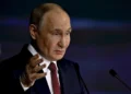 Putin etiraf etdi: Yanacaq böhranı var, ixracatı dayandıra bilərik