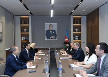 Ceyhun Bayramov ABŞ Konqresinin Nümayəndələr Palatasının üzvü ilə görüşdü
