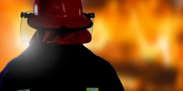 Sabunçuda açıq ərazidə yanğın baş verib