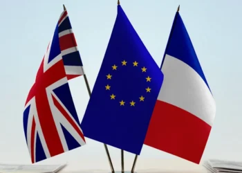 FT: Britaniyanın Aİ-nin müdafiə fondundan kənarlaşdırılması Fransanın özünə qarşı çevrilib
