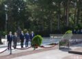 XİN-in rəhbər heyəti Fəxri xiyabanı ziyarət edib – FOTO