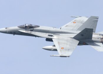 İspaniya F-18 qırıcılarının xidmət müddətini 2040-cı ilə qədər uzadır