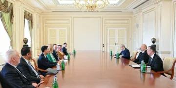 Prezident İlham Əliyev bir sıra beynəlxalq qurumların rəhbər şəxslərini qəbul edib