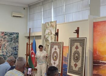 “Bədii xalça” üzrə diplom işləri: ənənə və müasirliyin uğurlu sintezi nümayiş olundu