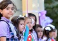 Məktəbli formaları pulsuz veriləcək?