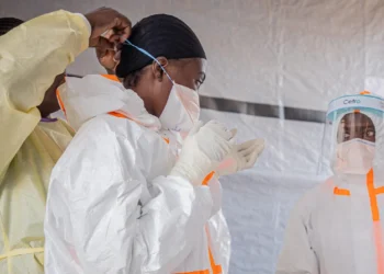 ÜST: Ebola yoluxmaları açıqlanandan iki dəfə çox ola bilər