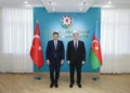 Vüqar Mustafayev Səlcuq Bayraktarla hərbi-texniki əməkdaşlığı müzakirə edib