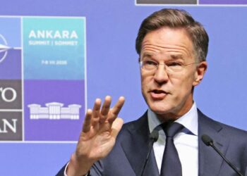 Rutte: Dünən böyük bir uğur idi