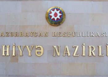 Səhiyyə nazirinin müavinlərinin sayı artırılıb