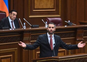 Ruben Rubinyan Ermənistan parlamentinin yeni sədri seçildi