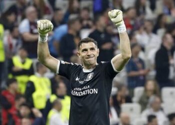 Martinez “Aston Villa” ilə bağlı qərarını verdi