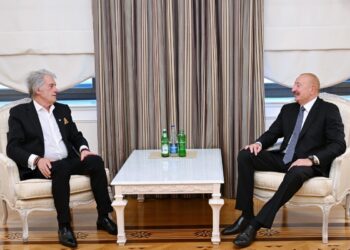 Yuşşenko Prezident İlham Əliyevlə səmimi və məzmunlu görüş keçirdiyini bildirib, Azərbaycan liderinə təşəkkür edib