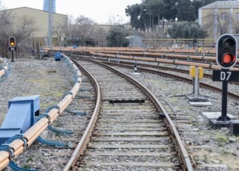 ADY dəmiryol keçidlərində təhlükəsizliklə bağlı sürücü və piyadalara müraciət edib