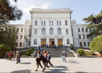 Gürcüstanda 20 mindən çox tələbə dövlət hesabına təhsil alacaq