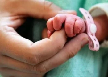 Ötən il Azərbaycanda nikahdankənar doğulanların sayı azalıb