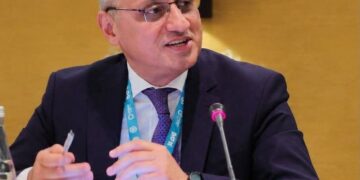 Bazar günü söhbətləri – Əliməmməd Nuriyev yazır