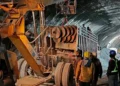 Hindistanda tunel tikintisində qəza: 7 ölü, 10 yaralı