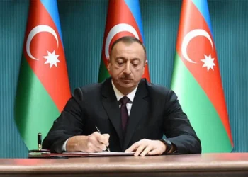 Prezident 2 fərman imzaladı
