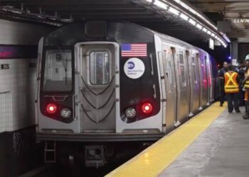 Nyu-York metrosunda yanğın: 10-dan çox insan xəsarət alıb