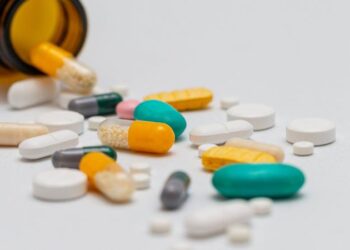 Arıqlamağa kömək edən yeni diabet həbi İngiltərədə satışa çıxıb