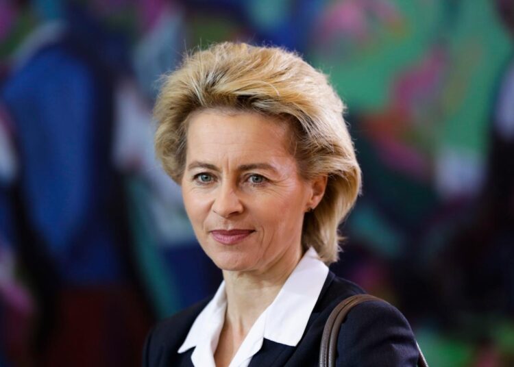 German Defense Minister Ursula von der Leyen arrives at the weekly cabinet meeting at the chancellery in Berlin, Wednesday, March 19, 2014. (AP Photo/Markus Schreiber).
